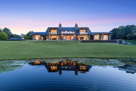 Photo of property in 42 Porterfield Road, Whitford, Howick, 2571