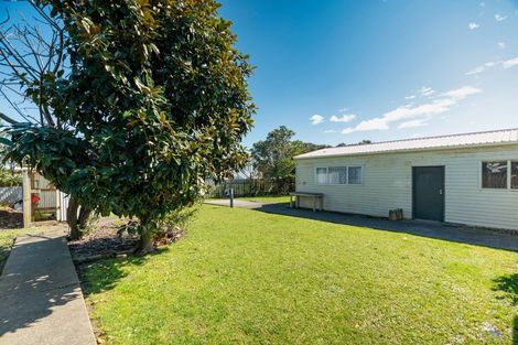 Photo of property in 45 Rangiuru Road, Otaki Beach, Otaki, 5512