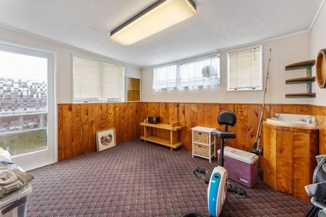 Photo of property in 3 Rimu Street, Levin, 5510