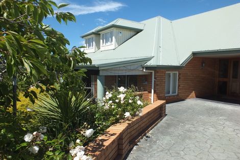 Photo of property in 9 Harry Ell Drive, Cashmere, Christchurch, 8022