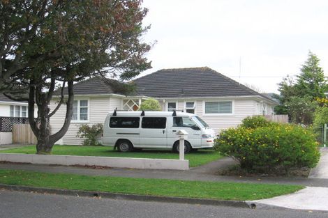 Photo of property in 33 Fisk Street, Naenae, Lower Hutt, 5011
