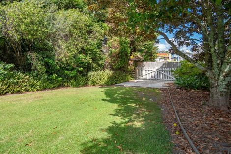 Photo of property in 20 Coopers Drive, Coopers Beach, 0420