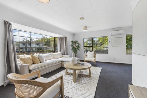 Photo of property in 10 Ainslee Street, Highlands Park, New Plymouth, 4312