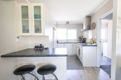 Photo of property in 218a Kennedy Road, Onekawa, Napier, 4110