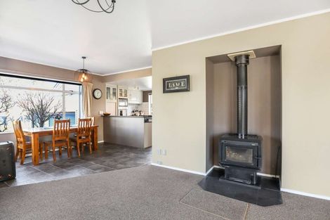 Photo of property in 22 Queen Street, Westport, 7825