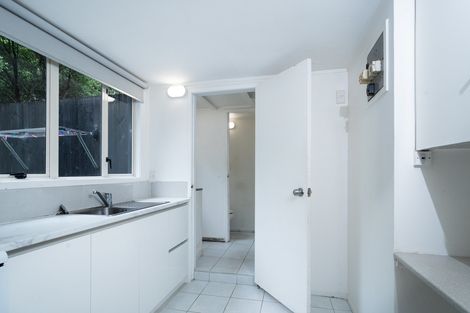Photo of property in 2/15 Mcleod Road, Henderson, Auckland, 0612