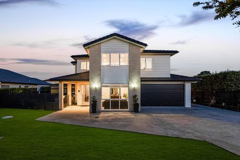 Photo of property in 17 Floyd Road, Riverhead, 0820