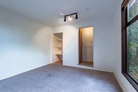 Photo of property in 44 Viewmont Drive, Harbour View, Lower Hutt, 5010