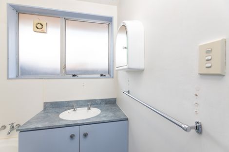 Photo of property in 2/11 Gilby Street, Linwood, Christchurch, 8011