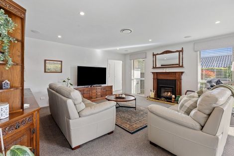 Photo of property in 97 Puhirake Crescent, Pyes Pa, Tauranga, 3112