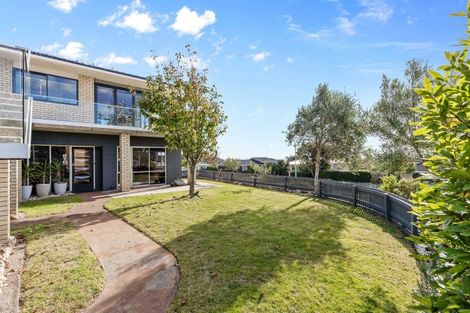 Photo of property in 9 Norwich Avenue, Spotswood, New Plymouth, 4310