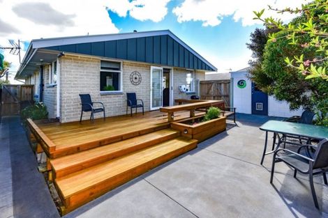 Photo of property in 1/67 Oram Avenue, New Brighton, Christchurch, 8061