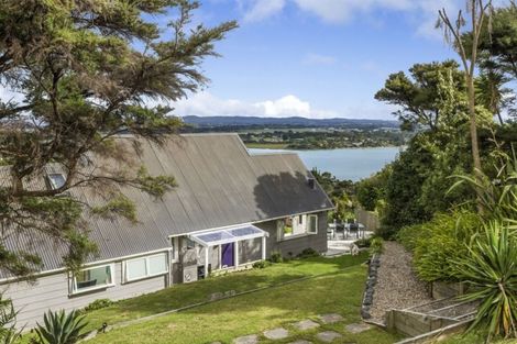 Photo of property in 81 Attwood Road, Paremoremo, Auckland, 0632