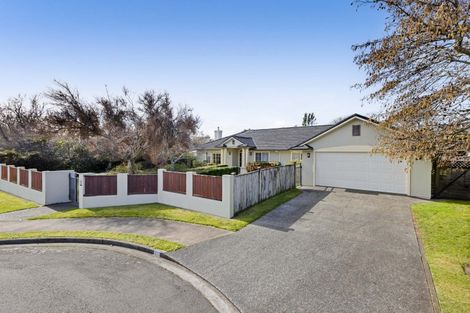Photo of property in 51 Shelter Grove, Frankleigh Park, New Plymouth, 4310