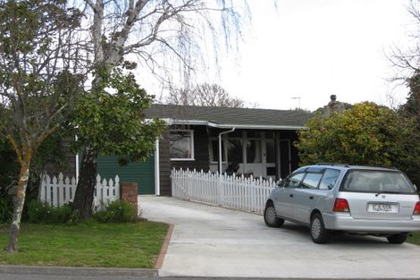 Photo of property in 18 Tauroa Road, Havelock North, 4130