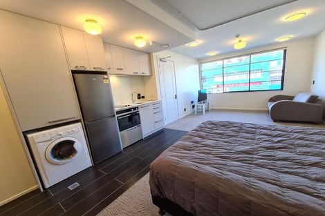 Photo of property in 209/3 Roxburgh Street, Mount Victoria, Wellington, 6011