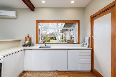 Photo of property in 33 Galway Avenue, Bryndwr, Christchurch, 8052