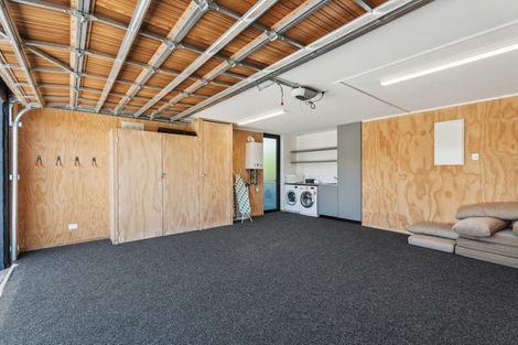 Photo of property in 28 Stackbrae Avenue, Wanaka, 9305