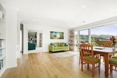 Photo of property in 206 Navigation Drive, Whitby, Porirua, 5024