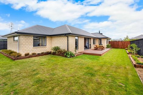 Photo of property in 8 Sandhurst Drive, Rolleston, 7615