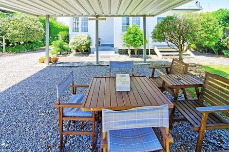 Photo of property in 4 Wyndham Street, Carterton, 5713