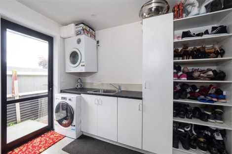 Photo of property in 158 Mcmurdo Street, Tinwald, Ashburton, 7700