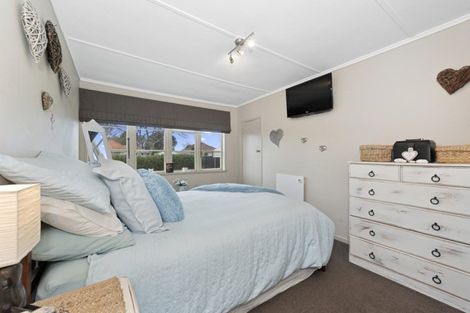 Photo of property in 7 Armitage Place, Fairfield, Hamilton, 3214