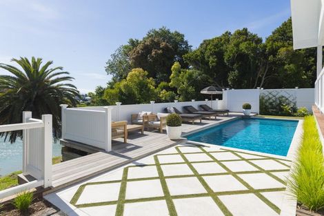 Photo of property in 46 Stout Street, Whataupoko, Gisborne, 4010