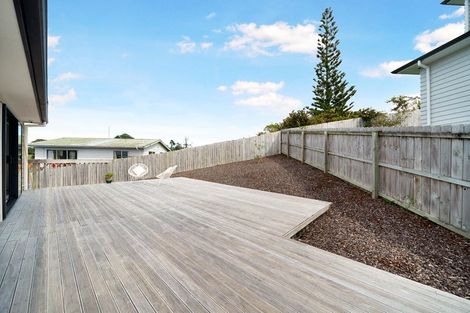 Photo of property in 55 Platinum Rise, Ranui, Auckland, 0612