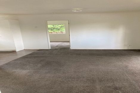 Photo of property in 5a Southview Place, Wattle Downs, Auckland, 2102