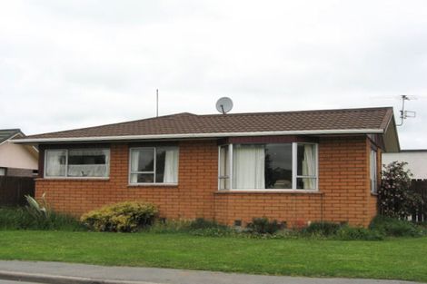 Photo of property in 8 Hegan Place, Rangiora, 7400