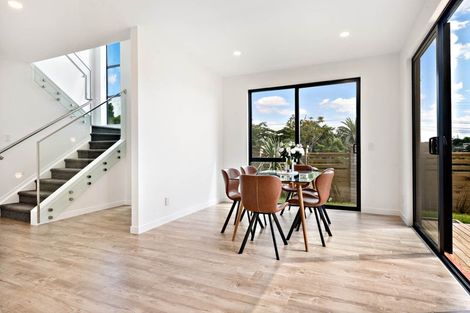 Photo of property in 21a Roseberry Avenue, Birkenhead, Auckland, 0626