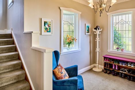 Photo of property in 5 Marina Grove, Hutt Central, Lower Hutt, 5010