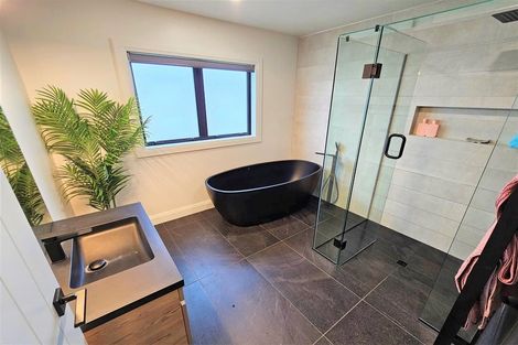 Photo of property in 139 Ngaio Drive, Matarangi, Whitianga, 3592