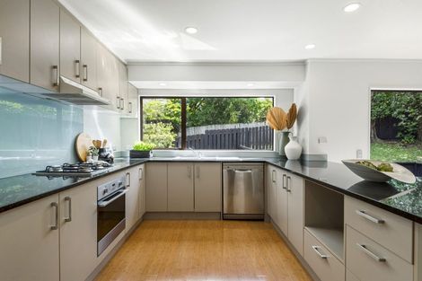 Photo of property in 24 Rosemary Avenue, Forrest Hill, Auckland, 0620