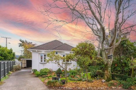 Photo of property in 135 Waiwhetu Road, Waterloo, Lower Hutt, 5011