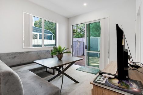 Photo of property in 20 Thomas Rielly Avenue, Hobsonville, Auckland, 0616