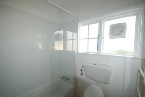 Photo of property in 9 Imperial Terrace, Kilbirnie, Wellington, 6022