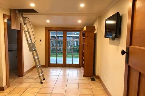 Photo of property in 31 Hardy Street, Waterloo, Lower Hutt, 5011