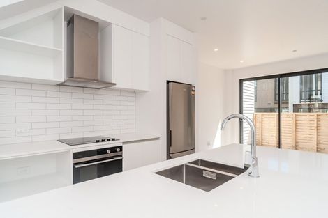 Photo of property in 6 Kamahi Place, Paraparaumu, 5032