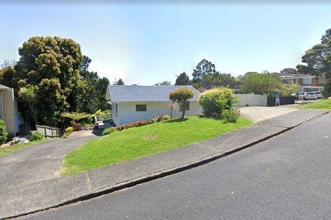 Photo of property in 9 Bryers Place, Bayview, Auckland, 0629