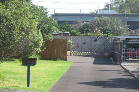 Photo of property in 1/4 Thornton Road, Milford, Auckland, 0620