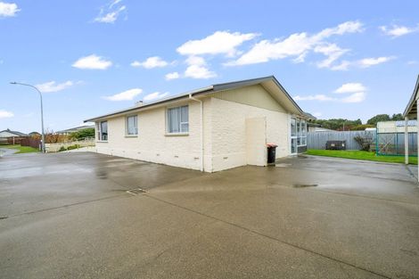 Photo of property in 16 Mepal Place, Kingswell, Invercargill, 9812