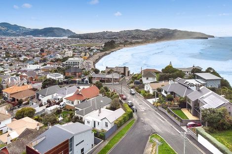 Photo of property in 38 Cliffs Road, Saint Clair, Dunedin, 9012