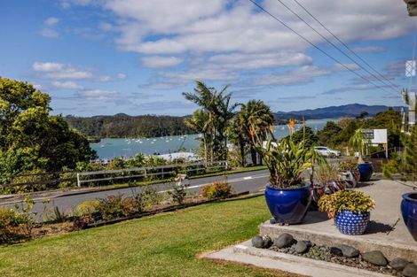 Photo of property in 16 Franklin Street, Opua, 0200