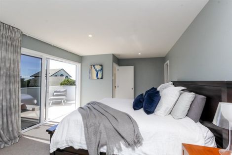 Photo of property in 22c Lismore Street, Strandon, New Plymouth, 4312