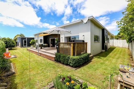 Photo of property in 130a Wairau Road, Oakura, 4314