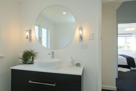 Photo of property in 115 Eglinton Road, Mornington, Dunedin, 9011