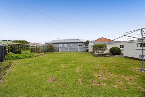 Photo of property in 5 Raleigh Street, Vogeltown, New Plymouth, 4310