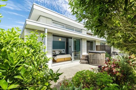 Photo of property in 11 Tirohanga Road, Haumoana, Hastings, 4180